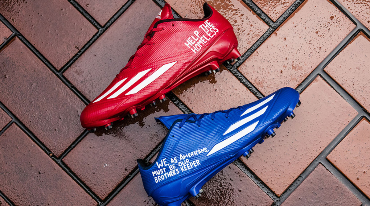 emmanuel-sanders-week-13-cleats.jpg